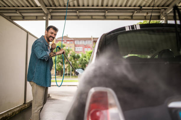Why Choose Our Certified Pressure Washing Experts for Your Project Needs in Rainbow Springs, FL?